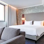 Ξενοδοχείο Radisson Blu Waterfront Hotel, Jersey 4*