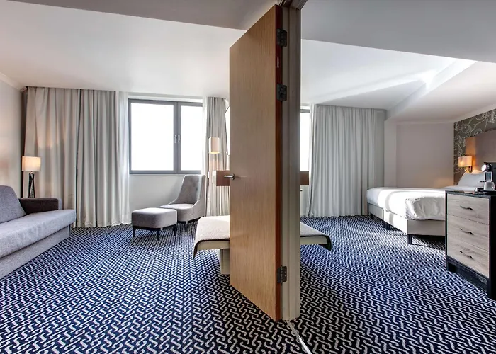 Radisson Blu Waterfront Hotel, Jersey 4*