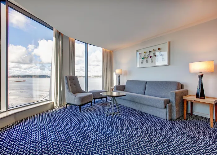 Radisson Blu Waterfront Hotel, Jersey