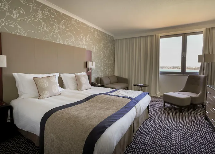 Radisson Blu Waterfront Hotel, Jersey 4*