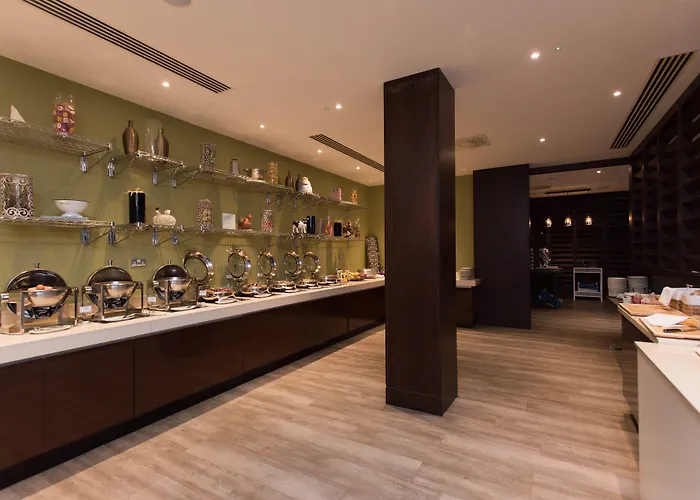 Radisson Blu Waterfront Hotel, Jersey Hotel