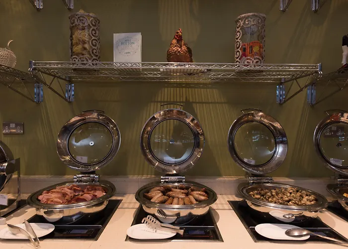 מלון Radisson Blu Waterfront Hotel, Jersey 4*