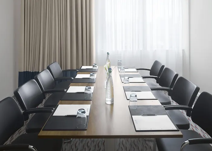 Hotel Radisson Blu Waterfront Hotel, Jersey 4*