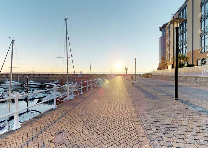 Hotel Radisson Blu Waterfront Hotel, Jersey 4*