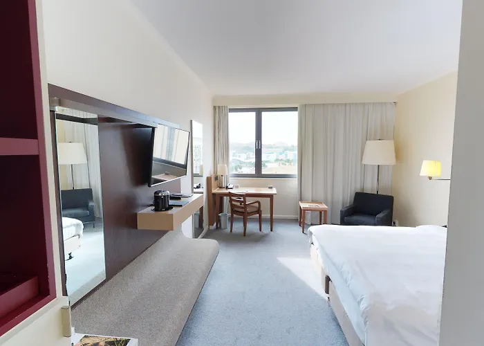 Radisson Blu Waterfront Hotel, Jersey מלון Saint Helier Jersey