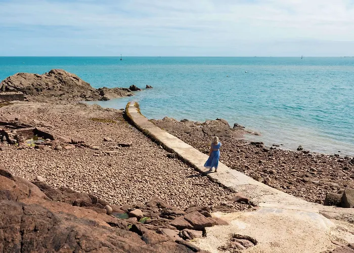 מלון Radisson Blu Waterfront Hotel, Jersey 4*