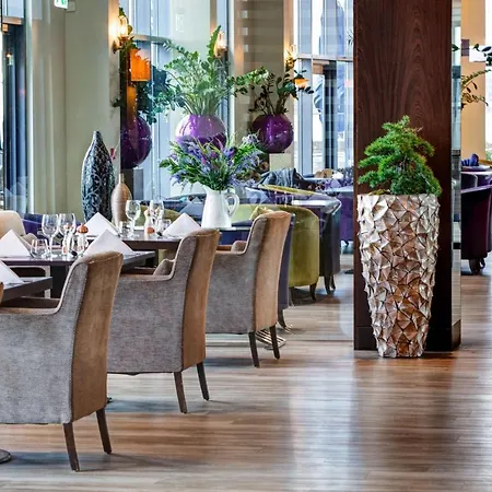 Radisson Blu Waterfront Hotel, Jersey 4*