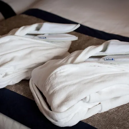 Radisson Blu Waterfront Hotel, Jersey 4*