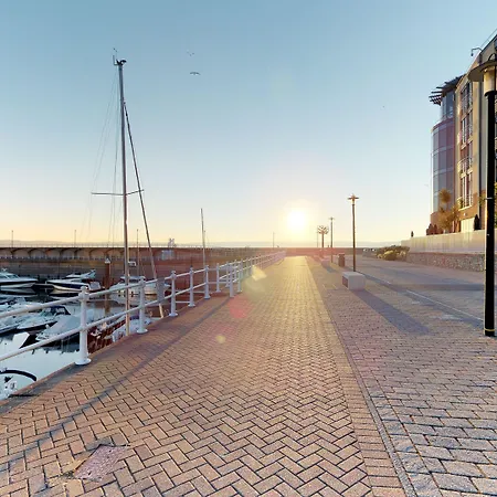 Hotel Radisson Blu Waterfront Hotel, Jersey 4*